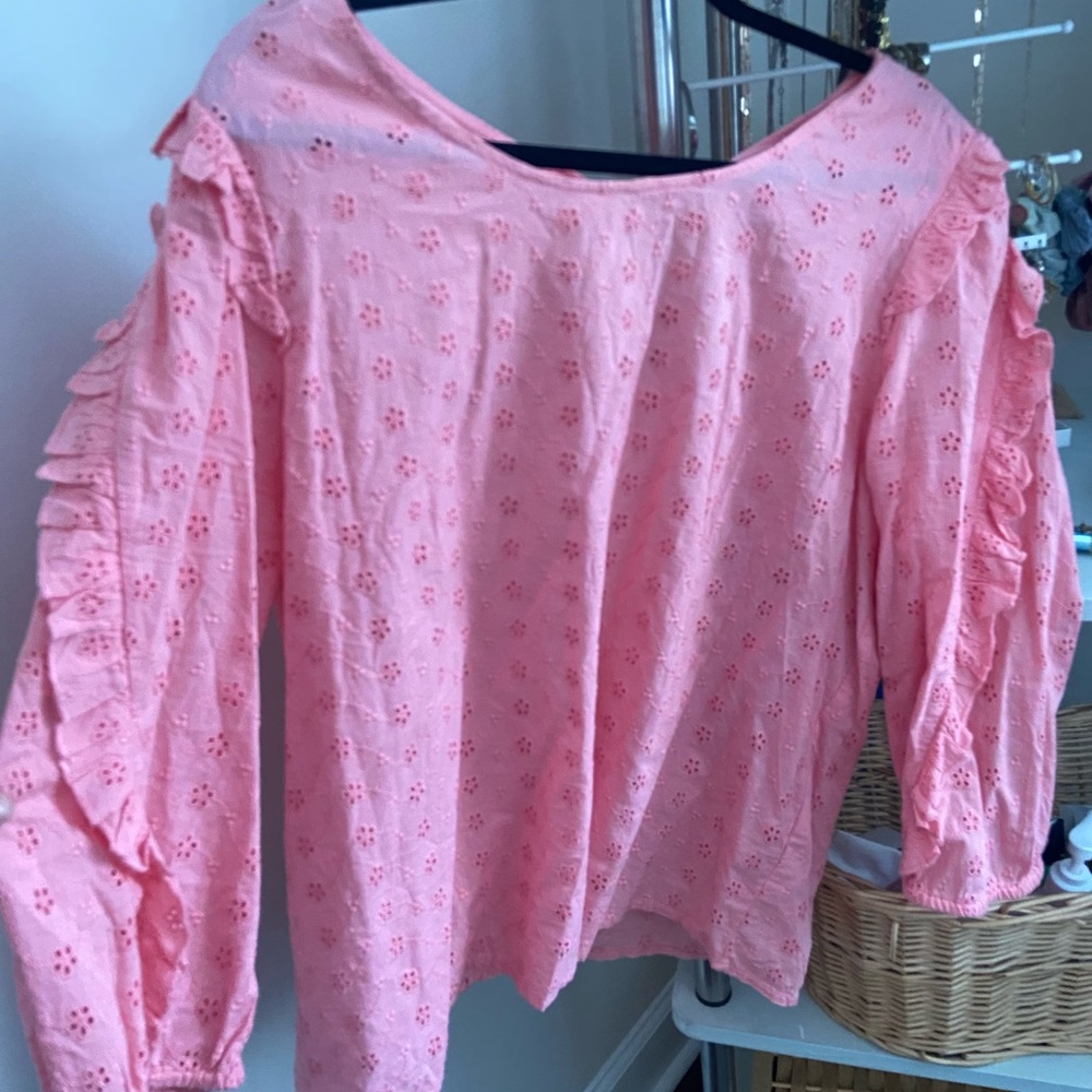 NY&C PINK CHICKEN BLOUSE SIZE LARGE